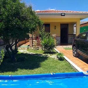 Elvyhouse , Aeroporto di Catania Fontana Rossa Italia