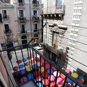 Appartamento La Casa Al Duomo, Aeroporto di Catania Fontana Rossa